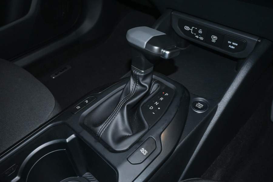 2025 Kia K4 CL4m S Sedan Image 14