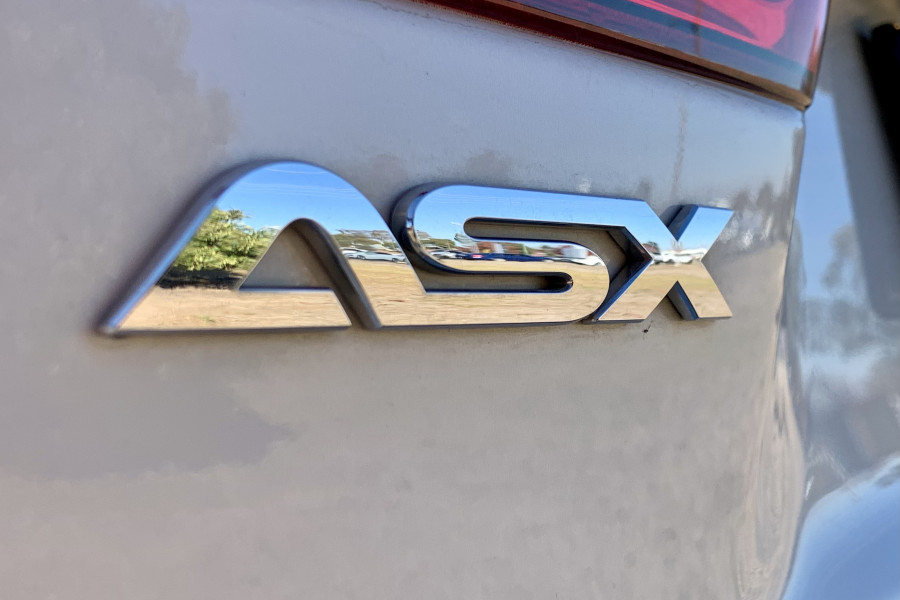 2016 MY15.5 Mitsubishi ASX XB LS SUV Image 8