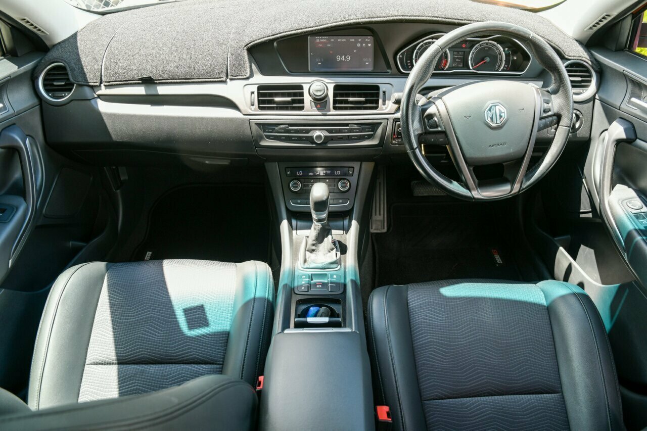2017 MG MG6 IP2X Excite Hatchback Image 16