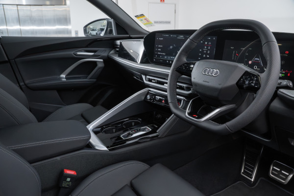 2025 Audi SQ5 GU  SUV