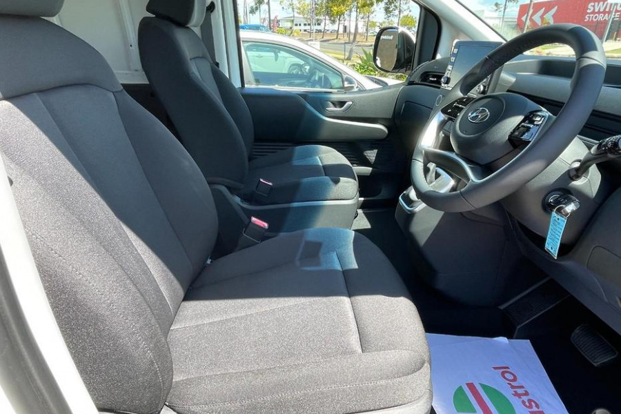 2025 Hyundai Staria US4.V3 Hatch Image 11