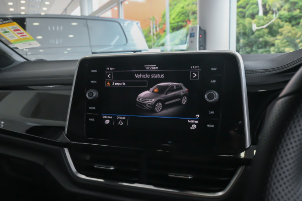 2025 Volkswagen T-Roc 140TSI R-Line SUV Image 18