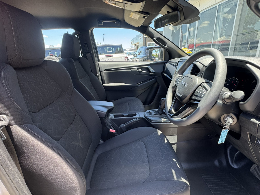 2026 Isuzu D-MAX RG X-RIDER Ute Image 9