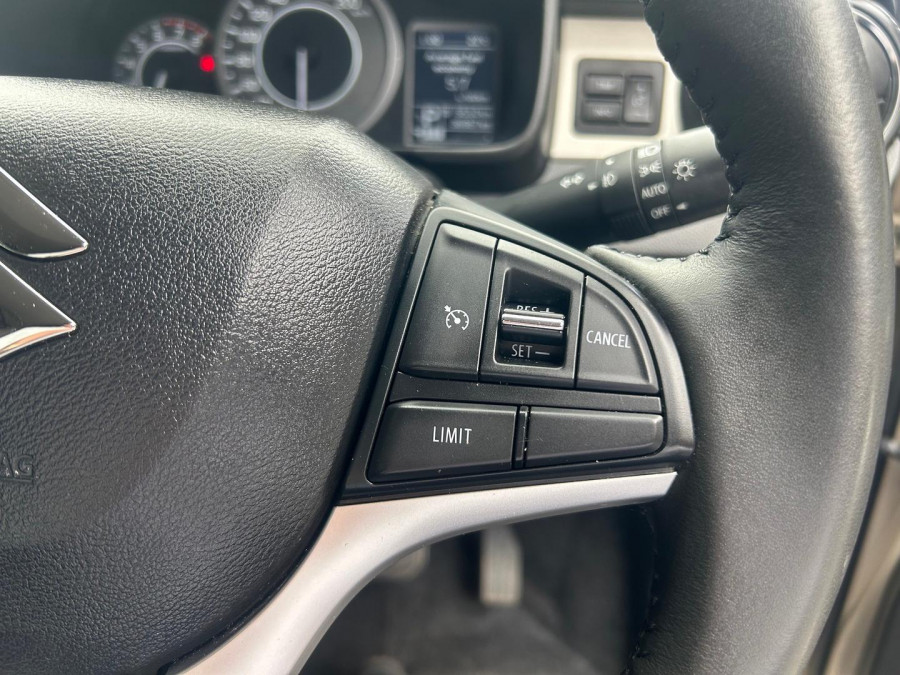 2022 Suzuki Ignis MF Series II GLX SUV Image 17
