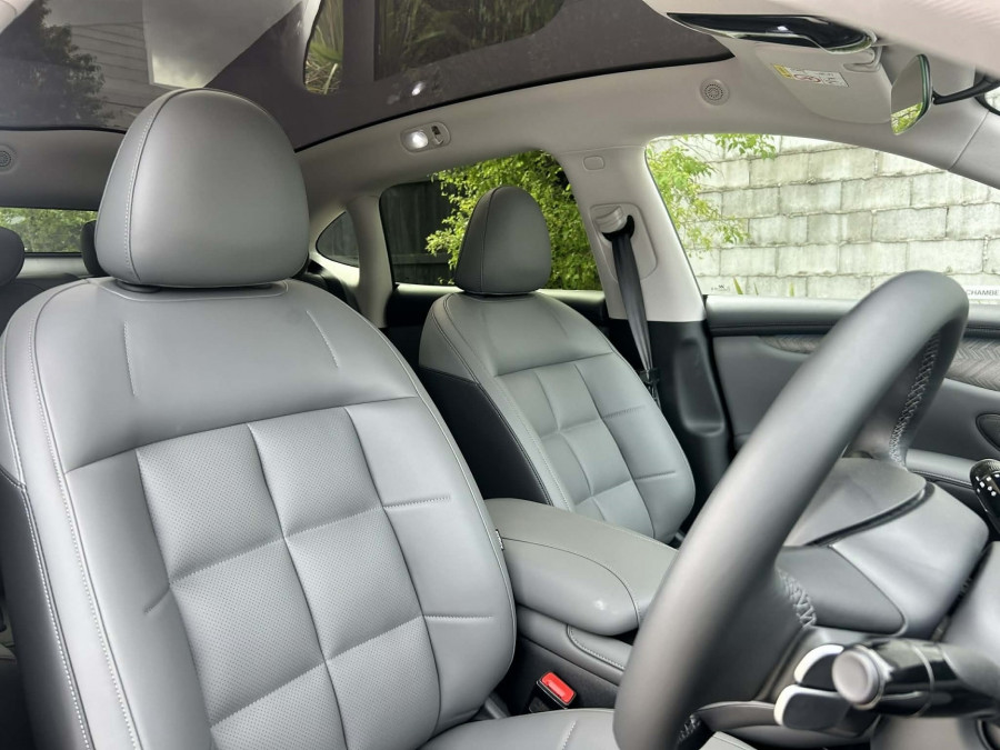 2026 MY25 MG IM6 S12L Platinum SUV Image 7