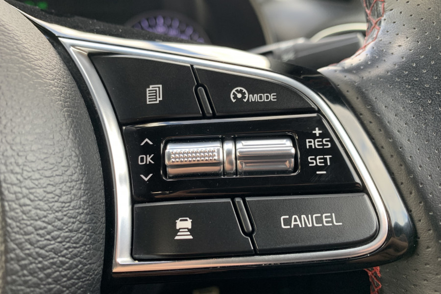 2020 MY1  Kia Cerato BD GT Hatch Image 12