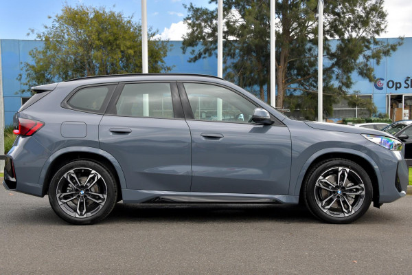 2026 BMW X1 U11 xDrive25e M Sport SUV image 3