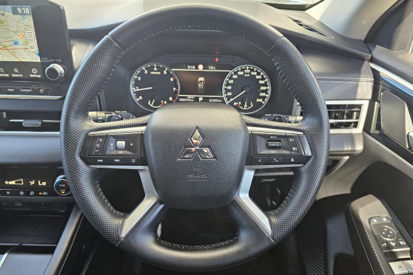 2022 MY22.5 Mitsubishi Outlander ZM Aspire SUV Image 16