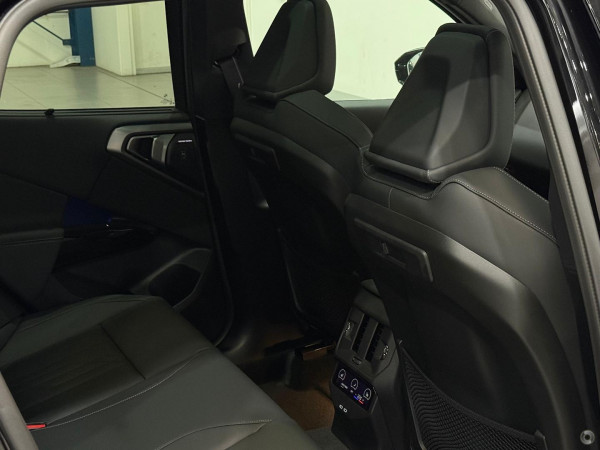 2026 BMW X3 G45 M50 xDrive SUV image 20
