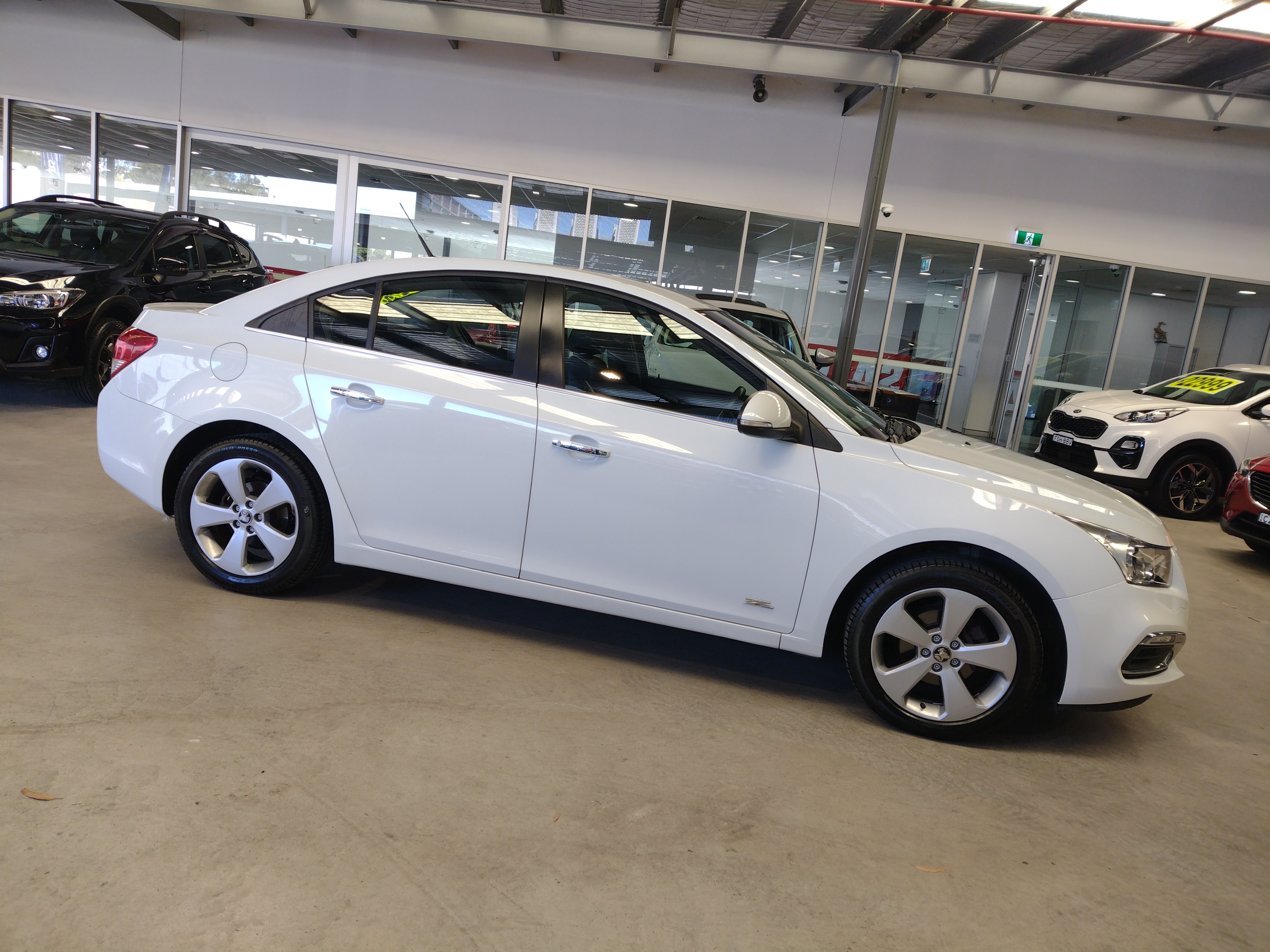 2016 Holden Cruze JH Series II Z-Series Sedan Image 2