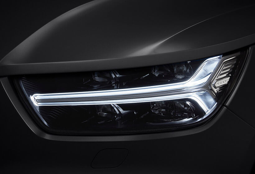 Strong identity Image