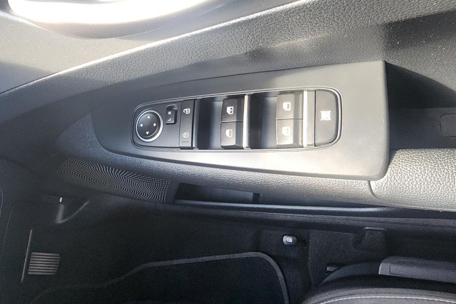 2019 Kia Cerato BD Sport Hatch Image 25