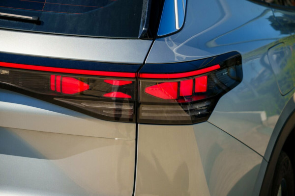 2026 Volkswagen Tayron R4 110TSI Life SUV Image 7