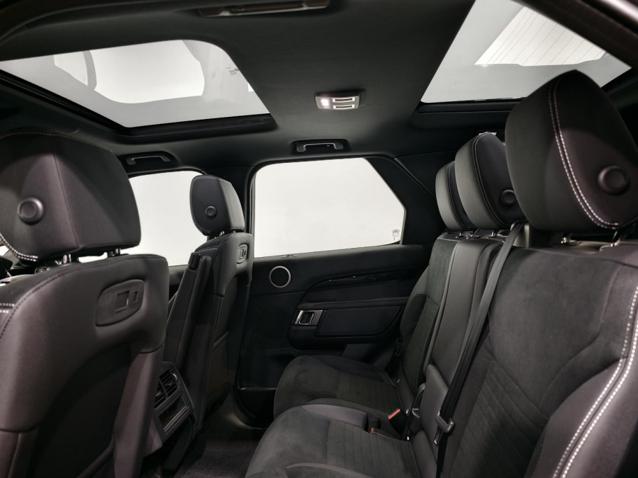 2025 Land Rover Discovery Series 5 D350 S SUV Image 4