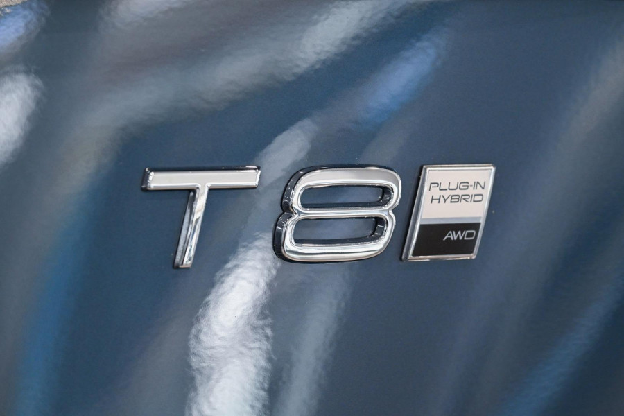 2024 MY25 Volvo XC90  Ultra T8 Plug-In Hybrid SUV Image 12