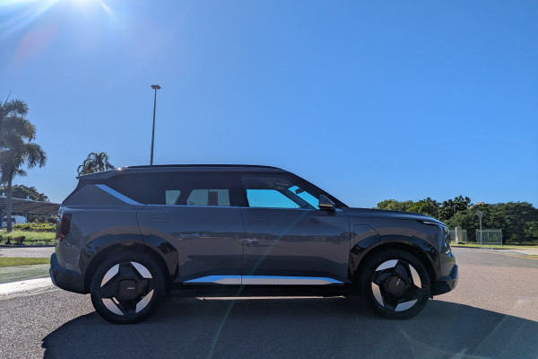 2024 MY25 Kia EV5 OVc Earth SUV Image 5