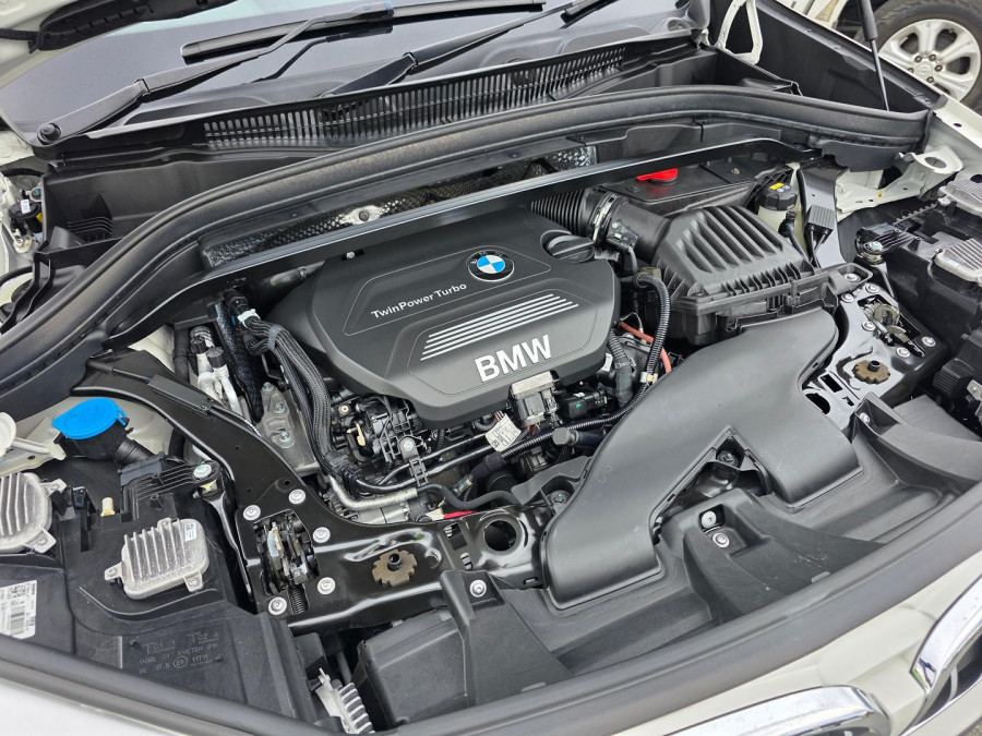 2016 BMW X1 F48 sDrive18d SUV Image 25