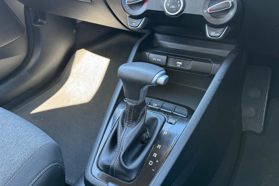2021 MY22 Kia Stonic YB S SUV Image 22