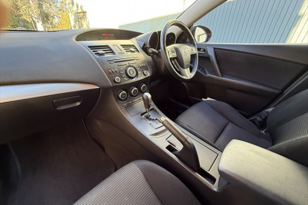2012 Mazda 3 Maxx Sport Sedan Image 15