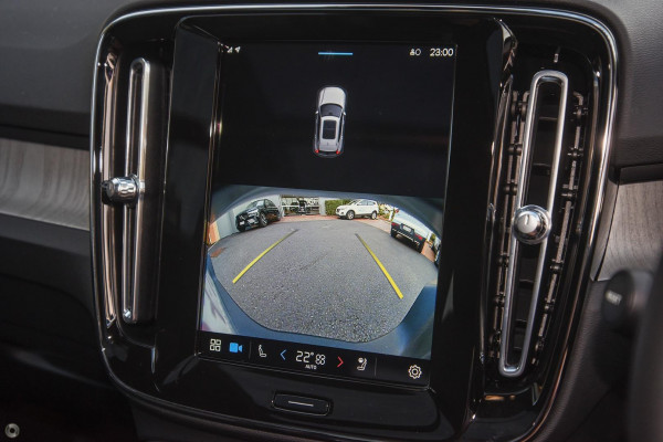 2025 MY26 Volvo XC40 XZ Plus B4 SUV Image 13