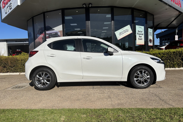 2024 Mazda 2 DJ Series G15 Pure Hatch Image 2