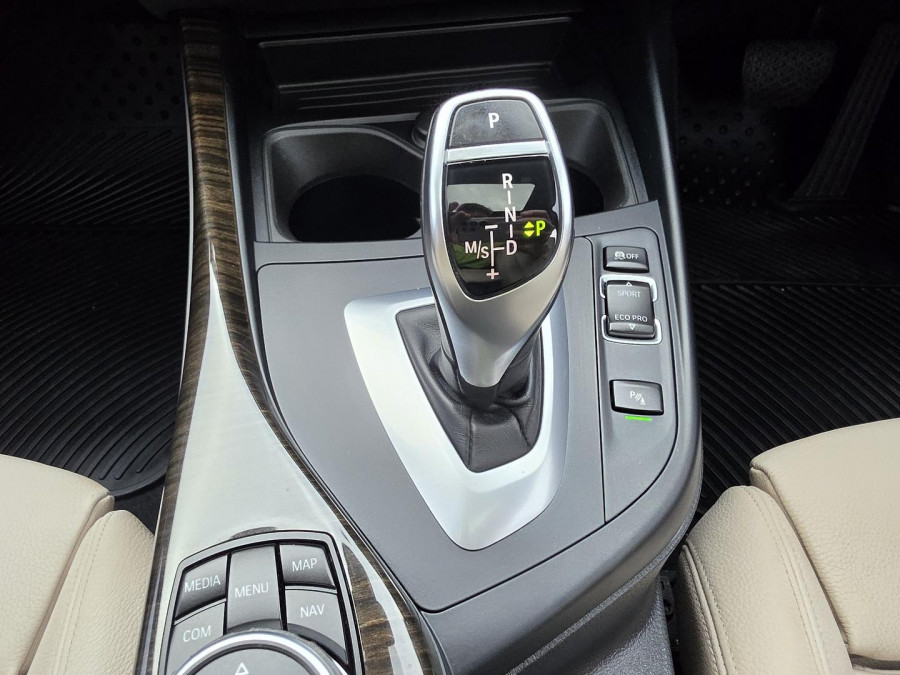 2017 BMW 1 Series F20 LCI M140i Hatch Image 17