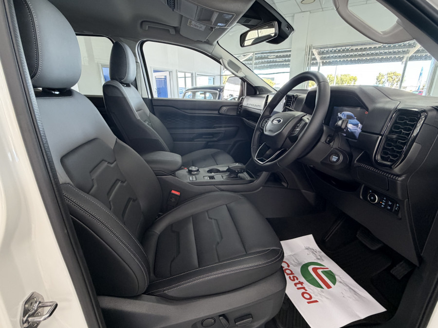2026 MY26.5 Ford Ranger Super Duty  XLT Cab Chassis Image 12