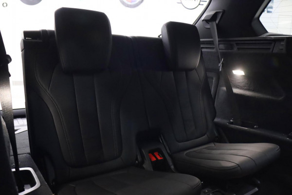 2019 BMW X5 G05 xDrive40i SUV image 10