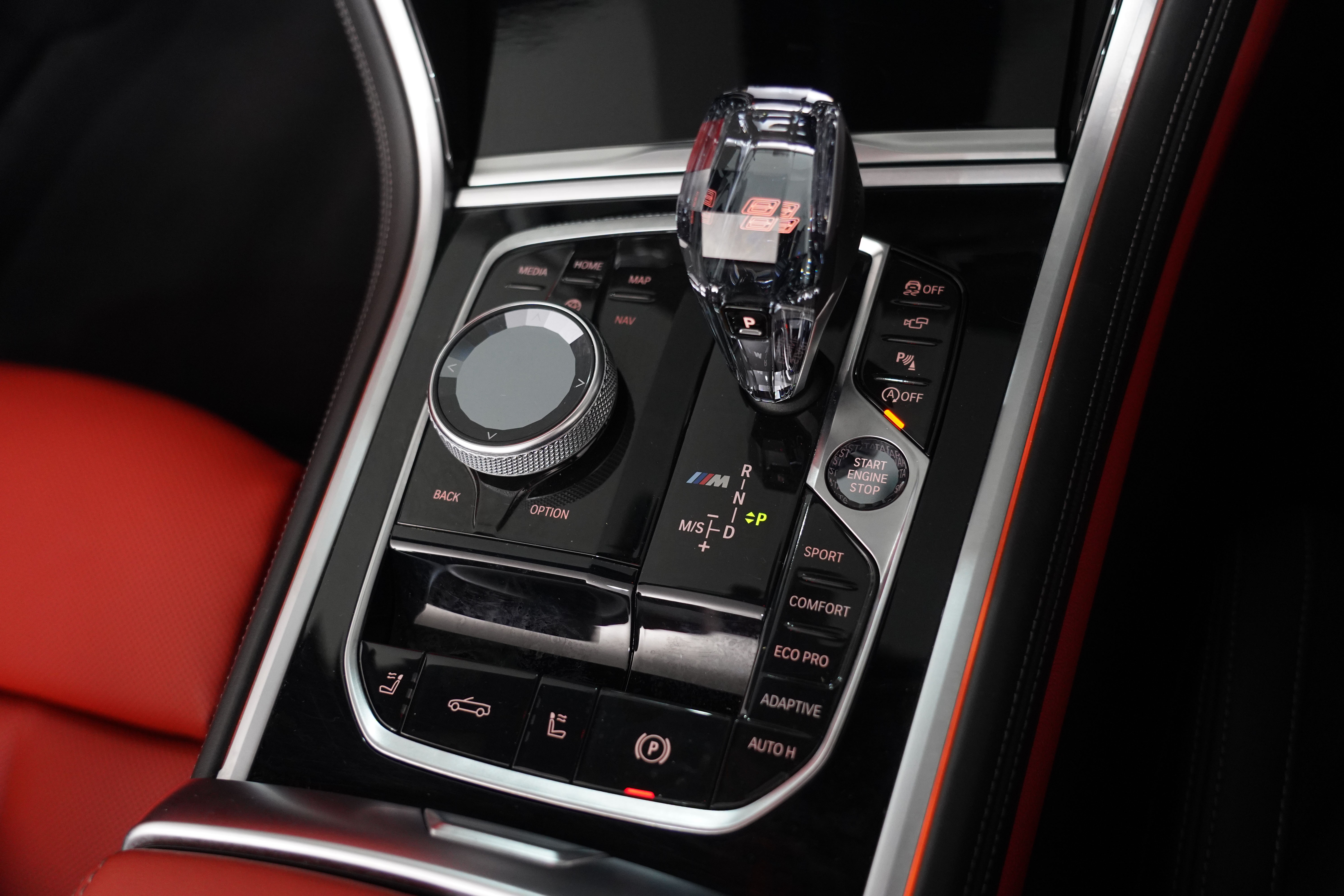 2019 BMW 8 Series M850i Xdrive Convertible Convertible Image 36