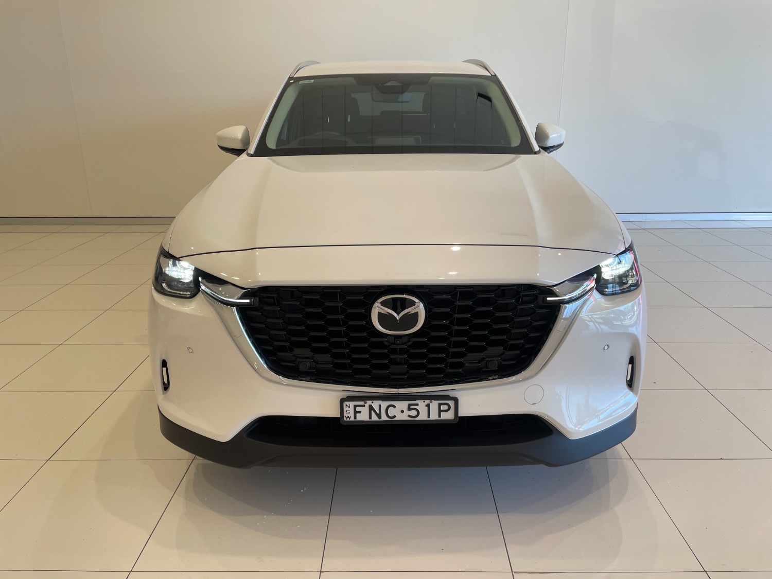 2024 Mazda CX-80 KL G40e Touring SUV Image 4