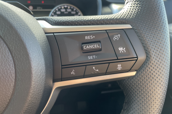2025 MY26 Nissan Navara D27 ST-X Ute Image 19
