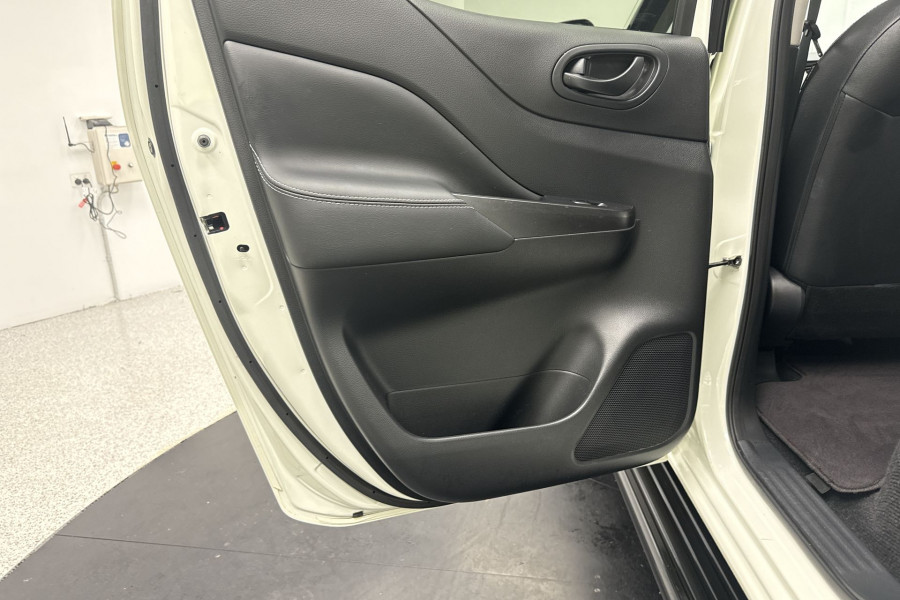 2021 Nissan Navara D23 PRO-4X Ute Image 15