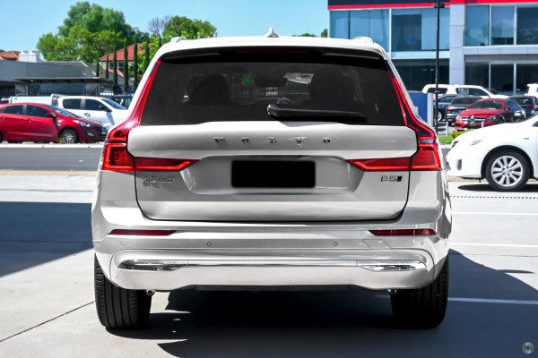 2026 Volvo XC60 UZ Plus B5 Bright SUV Image 3