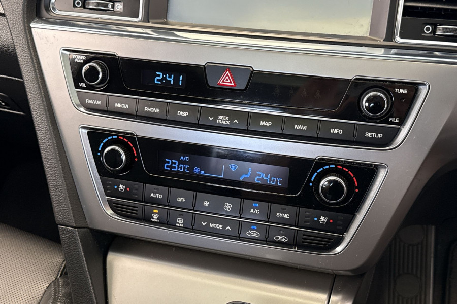 2016 Hyundai Sonata LF Premium Sedan Image 18
