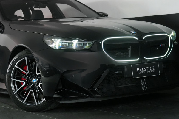 2025 BMW M5 Touring SUV Image 17