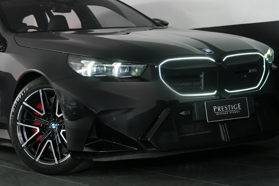 2025 BMW M5 Touring SUV Image 17