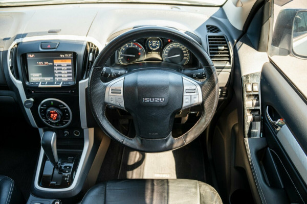 2017 Isuzu MU-X LS-T SUV Image 11