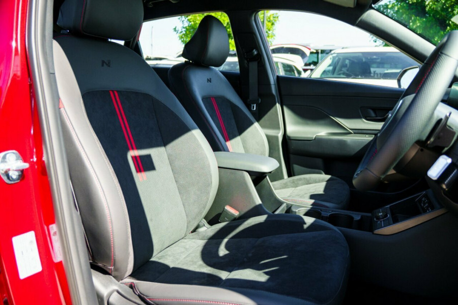 2025 Hyundai KONA SX2.V2 N Line SUV Image 17