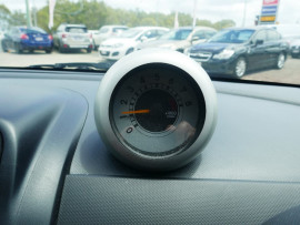 2005 Daihatsu Sirion M3 Hatchback Hatchback