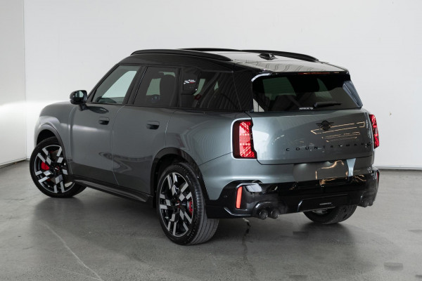2025 MINI Countryman U25 JCW Favoured SUV