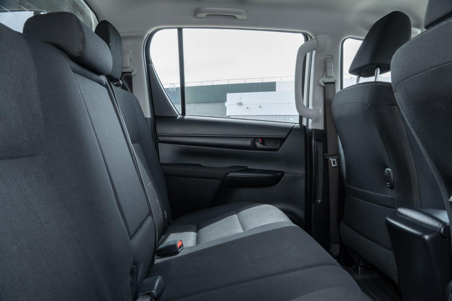 2023 Toyota HiLux GUN126R SR Cab Chassis Image 9