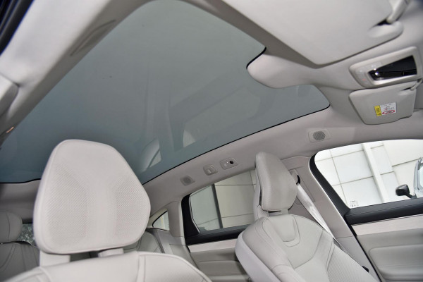 2025 MY26 Volvo ES90  Ultra Single Motor Sedan Image 16