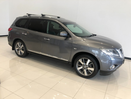 2015 Nissan Pathfinder R52 Ti Suv Image 2