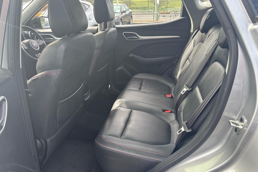2023 MG ZST  Essence SUV Image 18