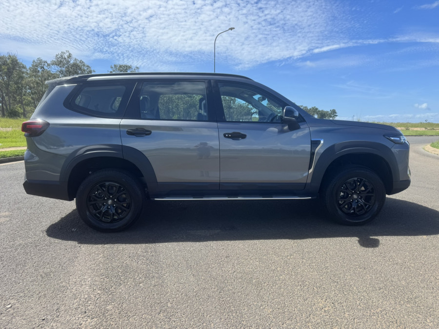 2026 MY25 LDV D90 Mode Wagon Image 2