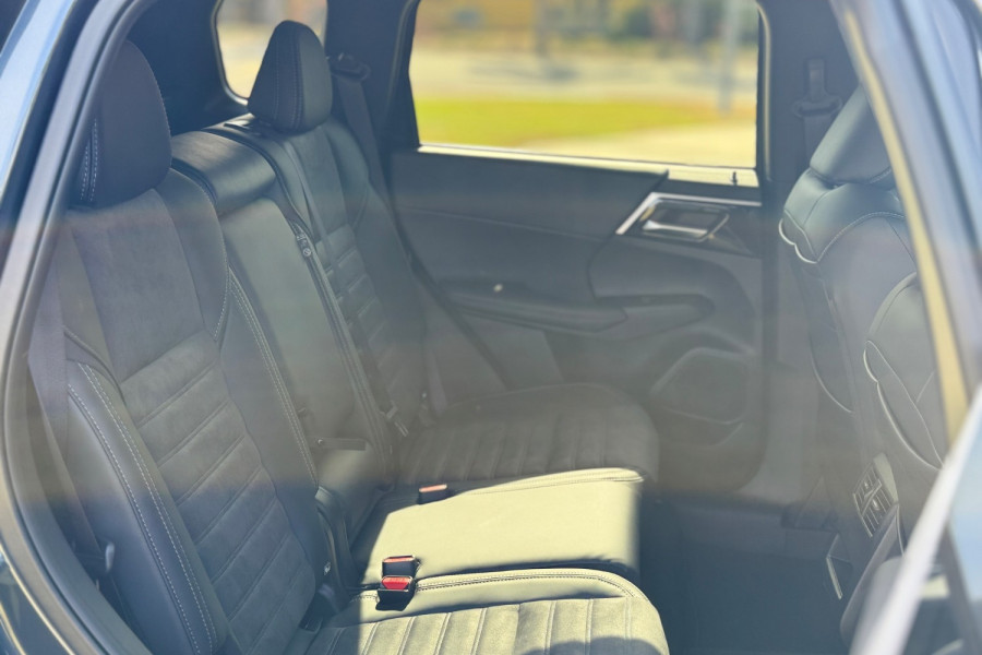 2024 Mitsubishi Outlander ZM Aspire SUV Image 25