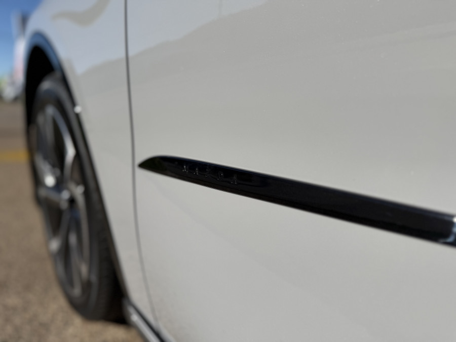 2026 Mazda 6e  E35 Atenza Hatch Image 12