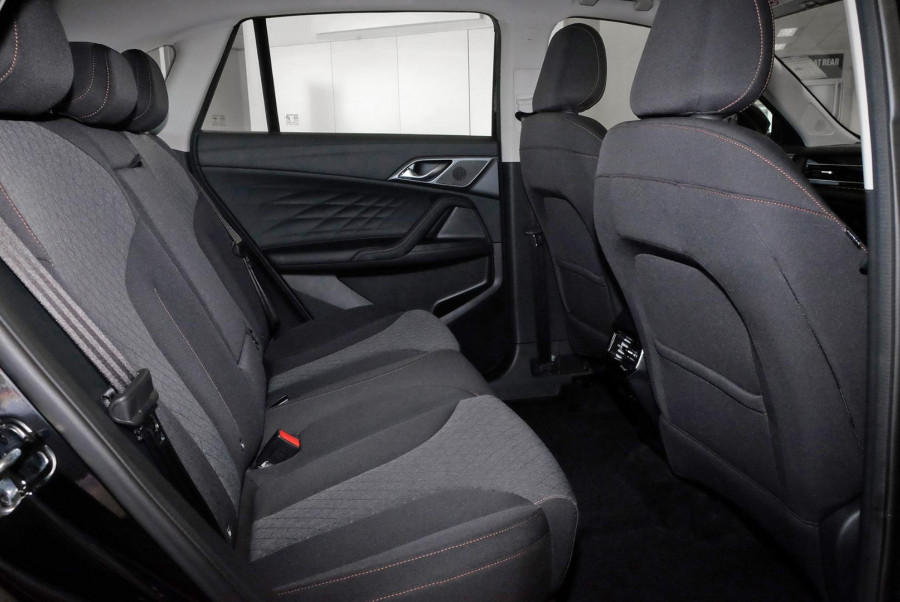 2024 MY24.5 MG HS AS33 Vibe SUV Image 10