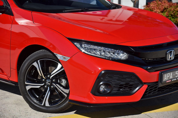 2017 Honda Civic 10th Gen RS Hatch Image 2
