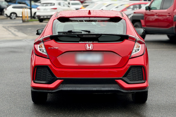 2017 Honda Civic 10th Gen VTi-S Hatch Image 6
